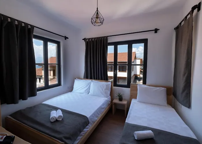 Solo Boutique Hotel 3*