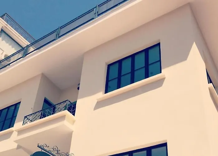 Solo Boutique Hotel 3*