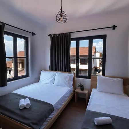 Solo Boutique Hotel 3*