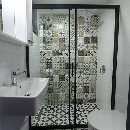 Solo Boutique Hotel 3*